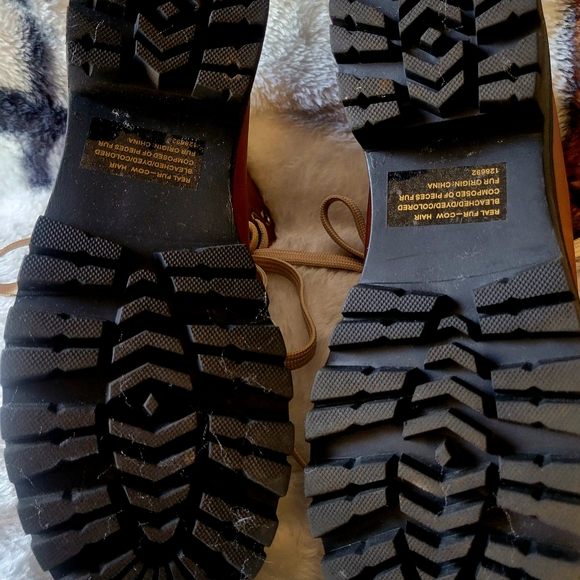 Steve Madden Brown and Tan Lace Up Boots Rugged Style - Picture 7 of 8